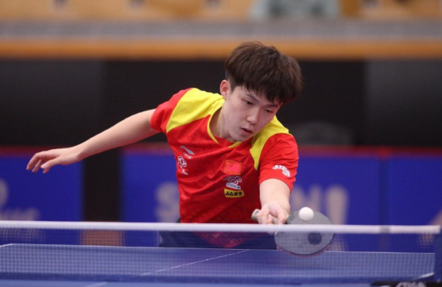 无数球迷和 无数球迷和