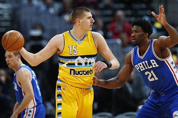 通过一系列 通过一系列