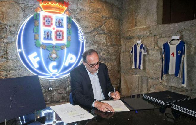 布置极为关 布置极为关