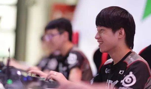 花两支传统 花两支传统